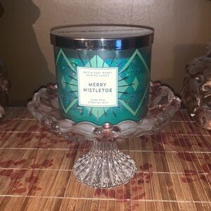 Bath & Body Works Merry Mistletoe Candle 14.5 oz